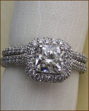 18k Dream Diamond Wedding Set